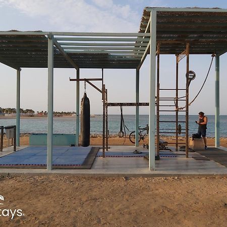 Ollystays Mangroovy Seaview 1Br Beach And Pool Free Access Hurghada Bagian luar foto