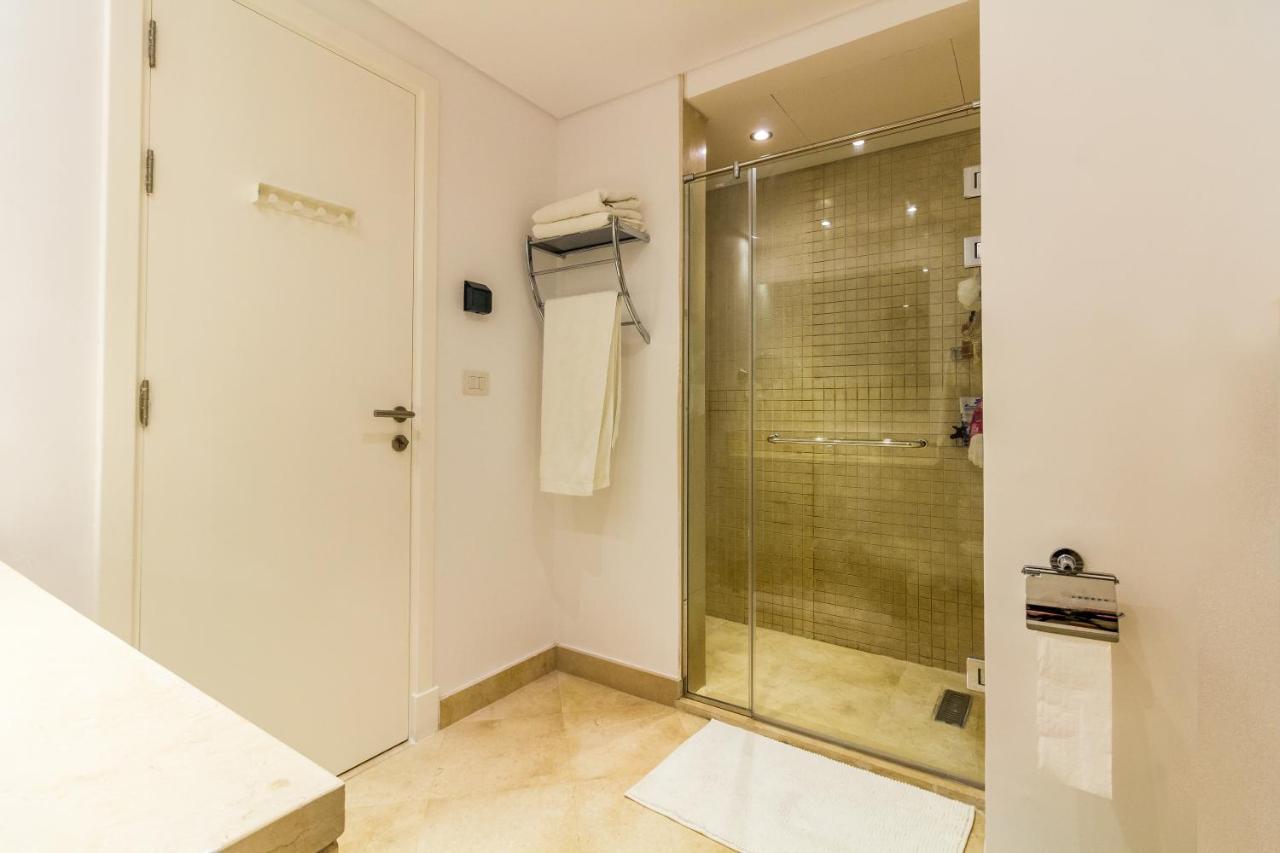 Ollystays Mangroovy Seaview 1Br Beach And Pool Free Access Hurghada Bagian luar foto